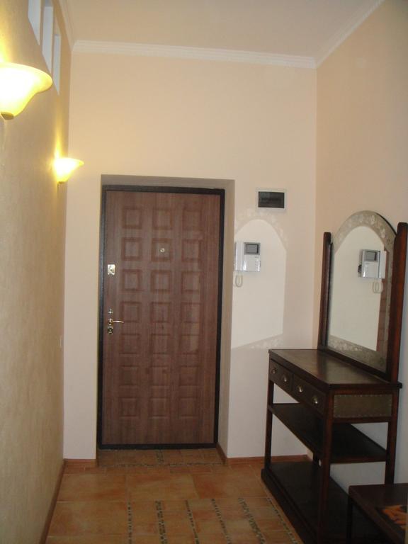 Apartment Komarova Zvenigorod Exterior foto